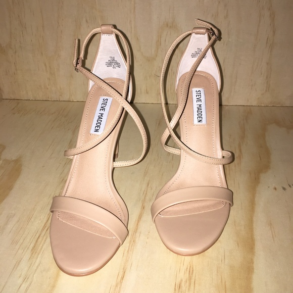 Steve Madden Women's Feliz Dress Sandal - Picture 7 of 7